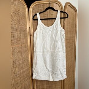 Banana Republic white shift dress